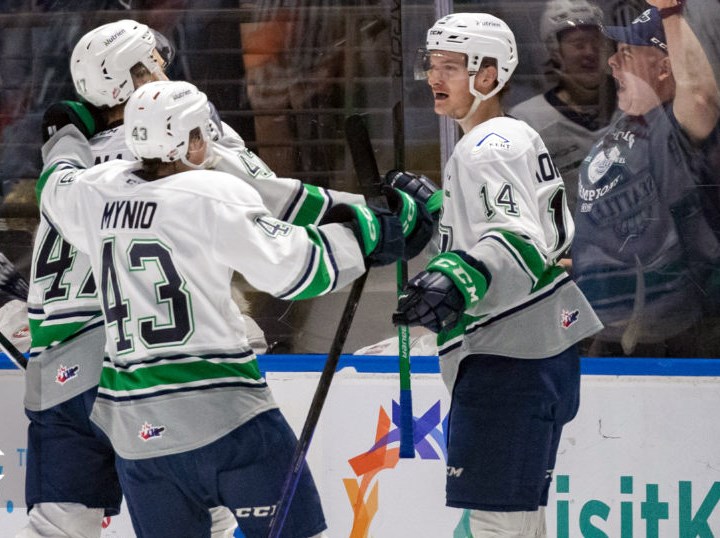 seattle-celebration-whl-final-game-4-may-17-2023
