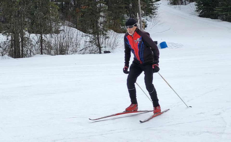 lauri-karjaluoto-skier