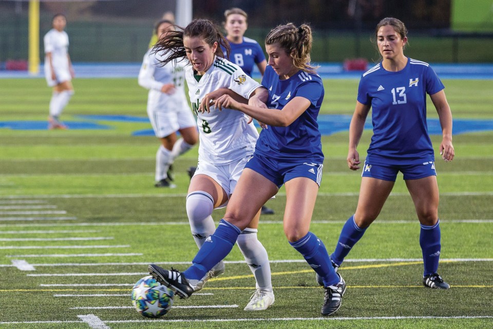 07 UNBC woman's soccer vs Heat Oct. 1 21