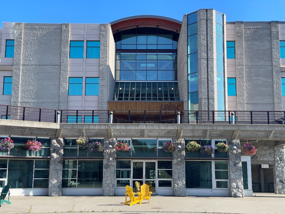 pgc-unbc-campus-generic_4352