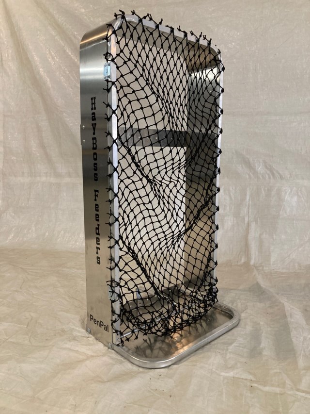 PenPal HayBoss Feeder