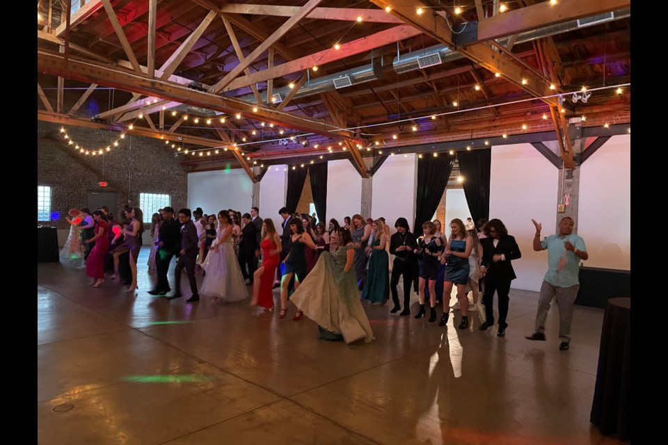This year’s ASU Prep Digital student event promises to be a night to remember with a masquerade-themed formal attire, DJ entertainment and engaging activities on April 28, 2023.