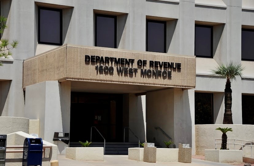 Corporations, partnerships, S corporations and fiduciaries are now able to electronically file their income taxes with the Arizona Department of Revenue.