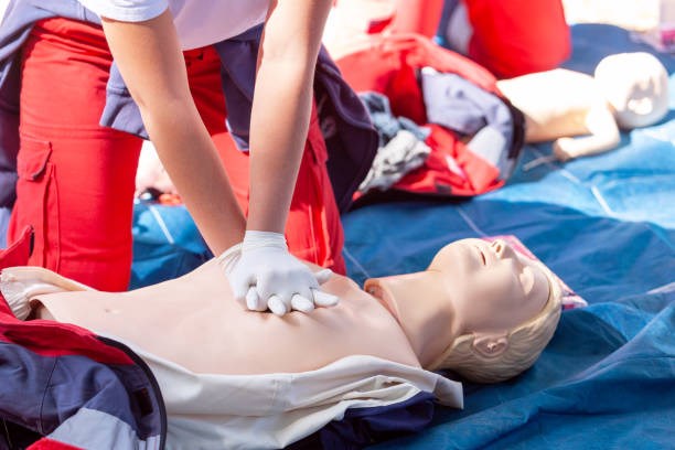 Fulton Homes is launching the 2024 Everyday Lifesavers program this weekend. In collaboration with 93.3AltAZ, Fulton Homes is offering free CPR training classes alongside popular radio personality, Izzy.