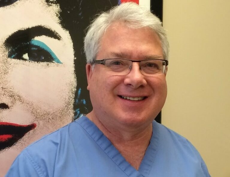 Dr. Lawrence Presant is chief medical officer at Arizona Vein Specialists. 