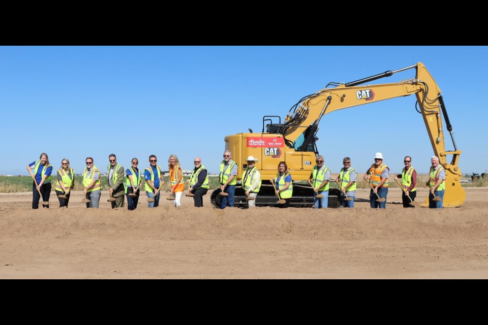 The Town of Queen Creek recently broke ground on a new, 85-acre park. Frontier Family Park will be located off Signal Butte Road, north of Queen Creek Road, offering a variety of new and expanded amenities.