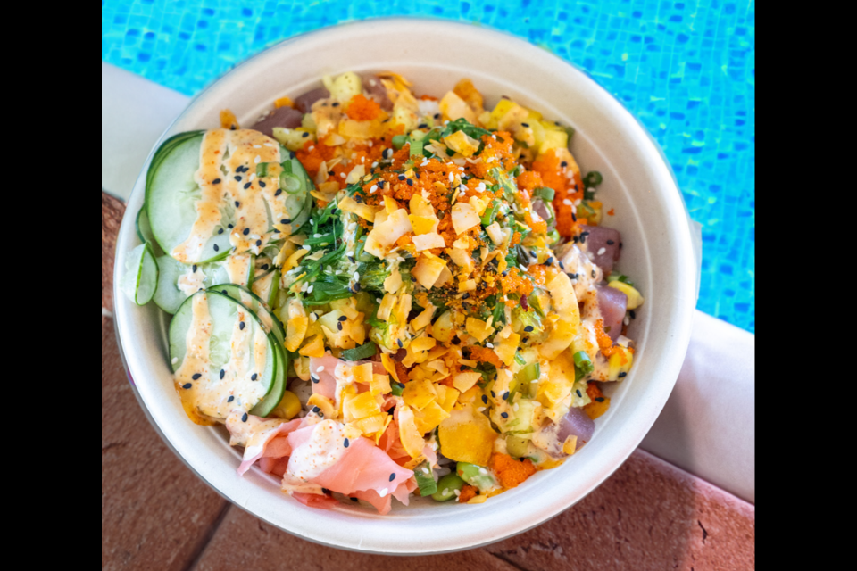 With the freshest boat-to-bowl and farm-to-fork ingredients, savor the flavor of each ingredient as it seamlessly blends together creating your tasty poke bowl.