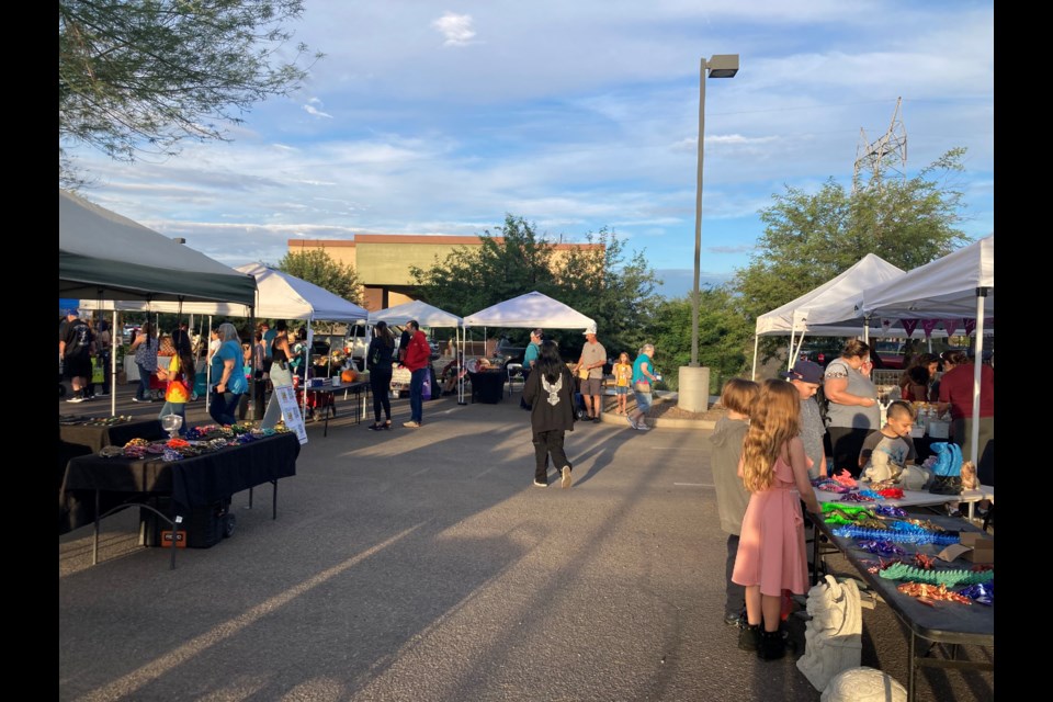 Beginning at 7 a.m. on April 13, 2024 and going until produce is sold out, the farmers market is located at 40815 N. Ironwood Drive. Parking is at the northeast corner of Ironwood Drive and Ocotillo Road.