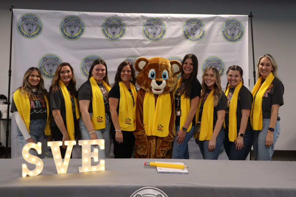 This year, the Queen Creek Unified School District celebrated its first National School Choice Week. Throughout the week, teachers and staff took time to express gratitude to the families who have made the choice to be a part of the local school district.