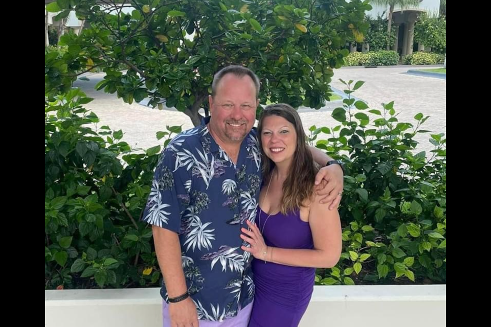 Queen Creek entrepreneurial couple Shane and Kirstin Shaw have signed a regional development agreement with Port of Subs to develop 10 locations across the Valley over the next several years.