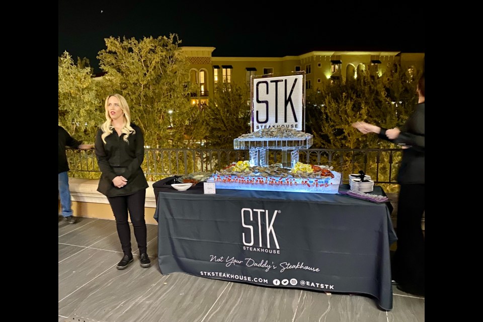 Those seeking a fun change of scenery while also enjoying good food and cocktails should look no further than the new STK Rooftop at STK Steakhouse in the heart of Old Town Scottsdale. The new rooftop offers a beautiful view overlooking the Scottsdale canal.