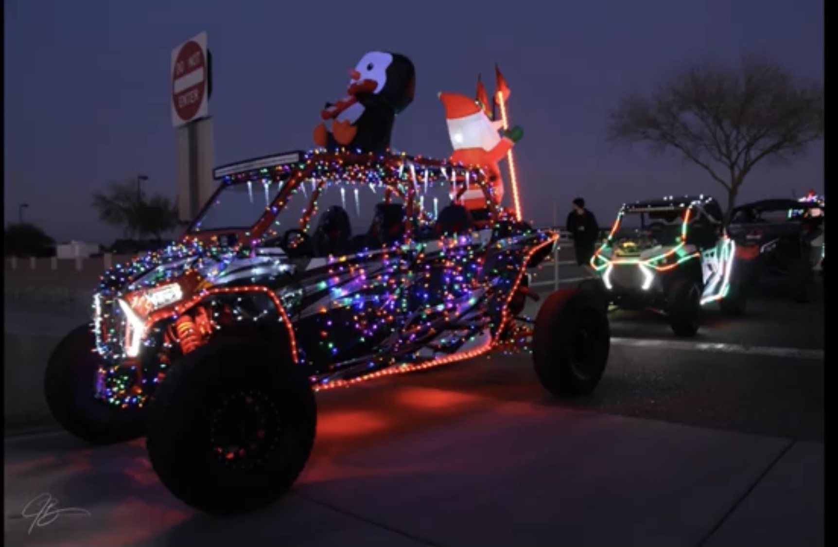 Cave Creek Christmas Parade 2022 Annual Queen Creek Side By Side Christmas Parade Set To Roll Dec. 11 -  Queencreeksuntimes.com