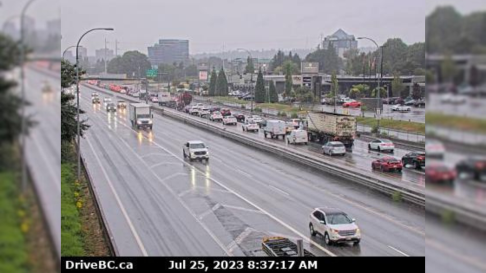oak-st-bridge-car-breakdown-jul-25