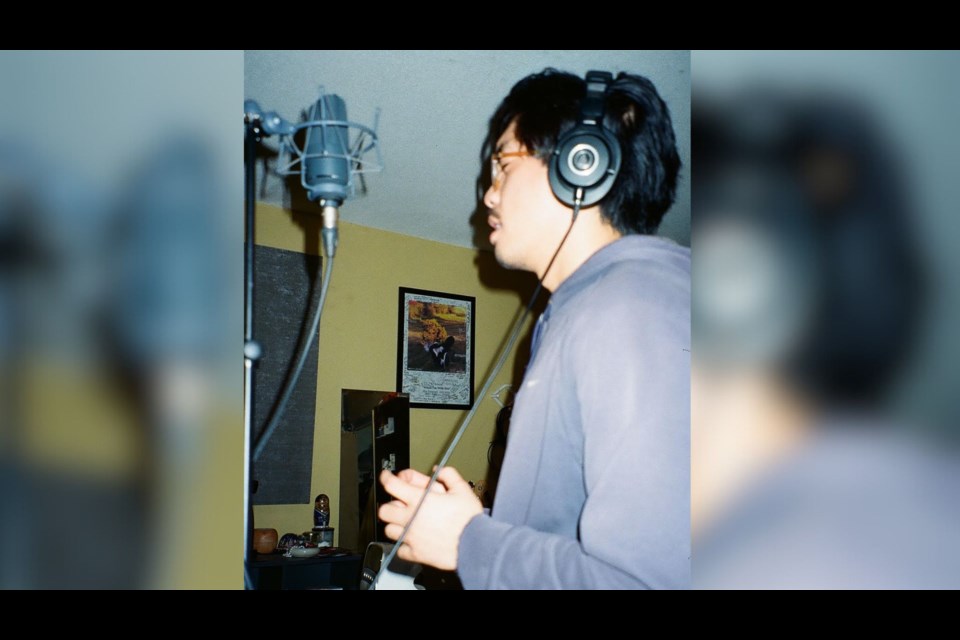 Richmond resident and singer-songwriter Mar Emanuel produced his first full-length music album from his home.