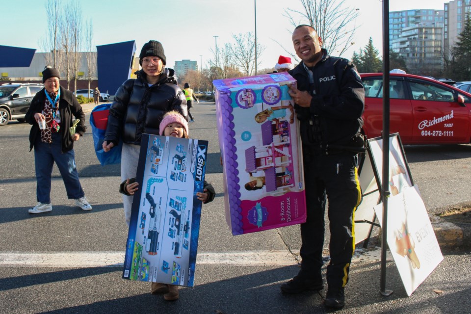 2022 Richmond Christmas Fund at Lansdowne Centre.