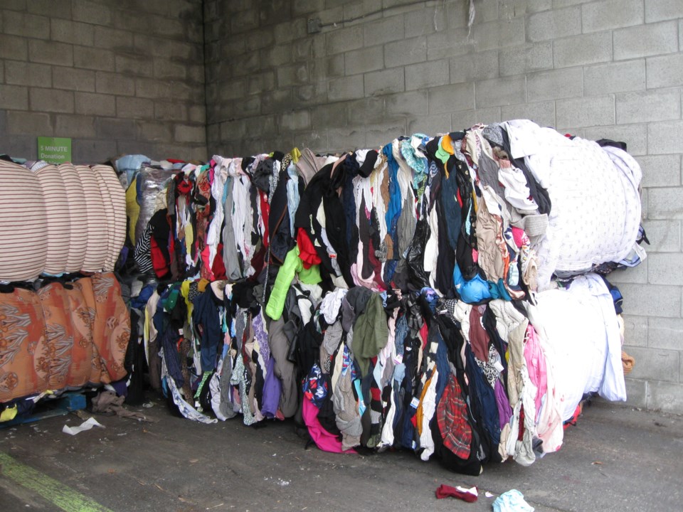 eiche-column-textiles