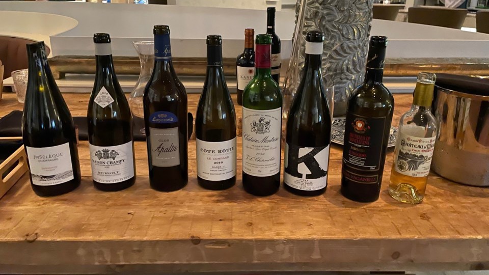 Hydra wine
