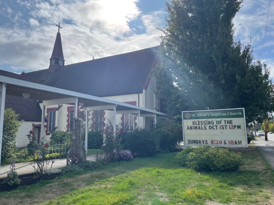 st-albans-pet-blessing