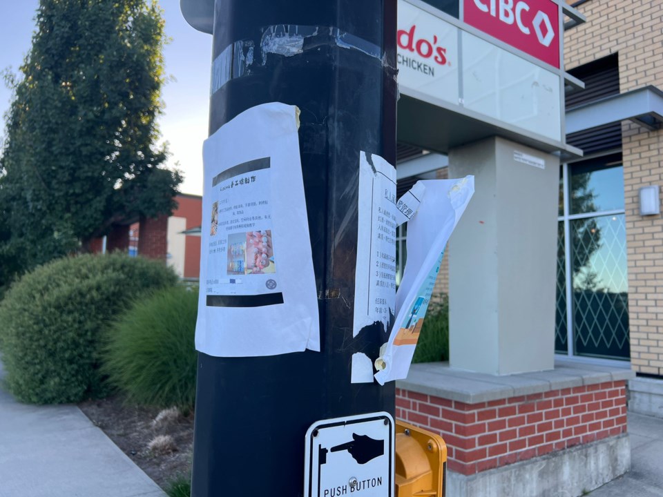 utility-pole-ads-2