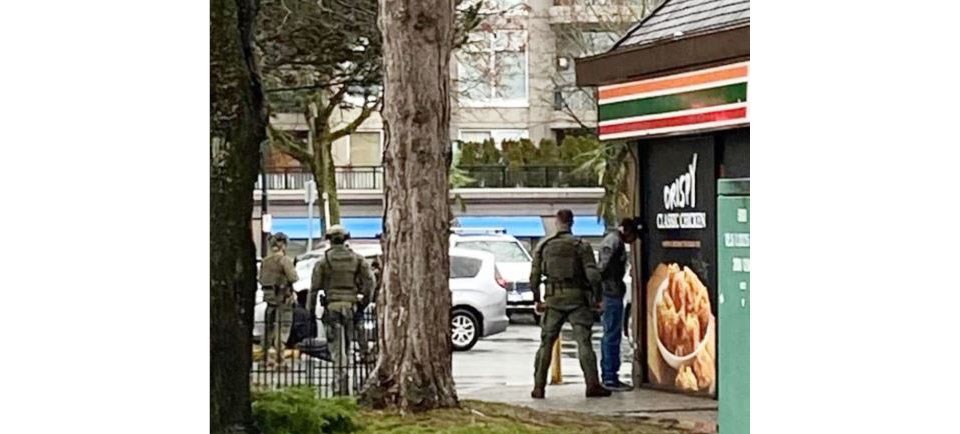 arrest-at-7-eleven2