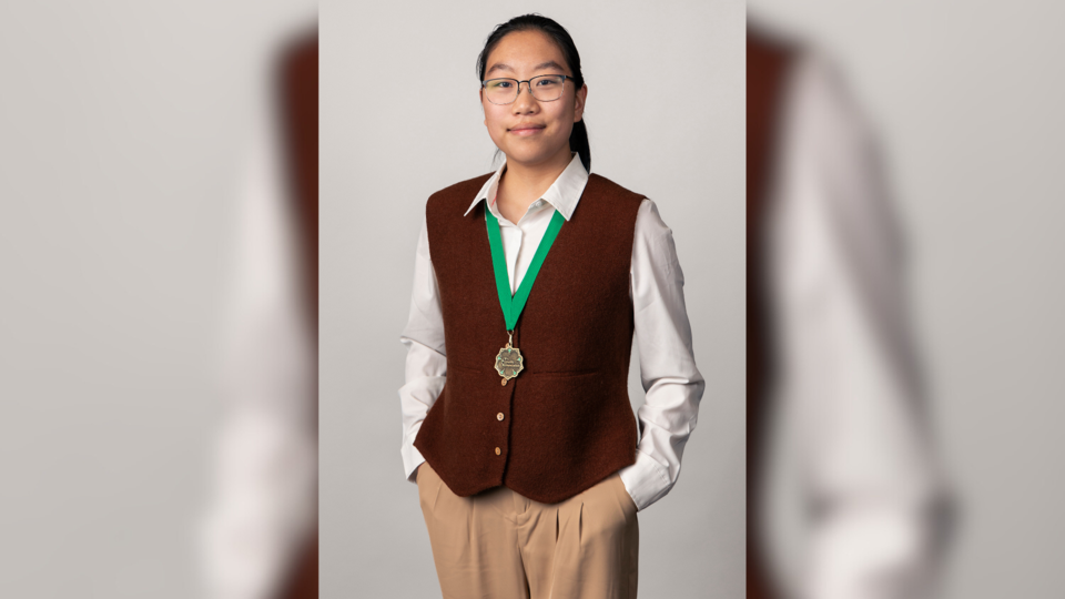 joyann-rui-yue-hua-cmolik-scholarship