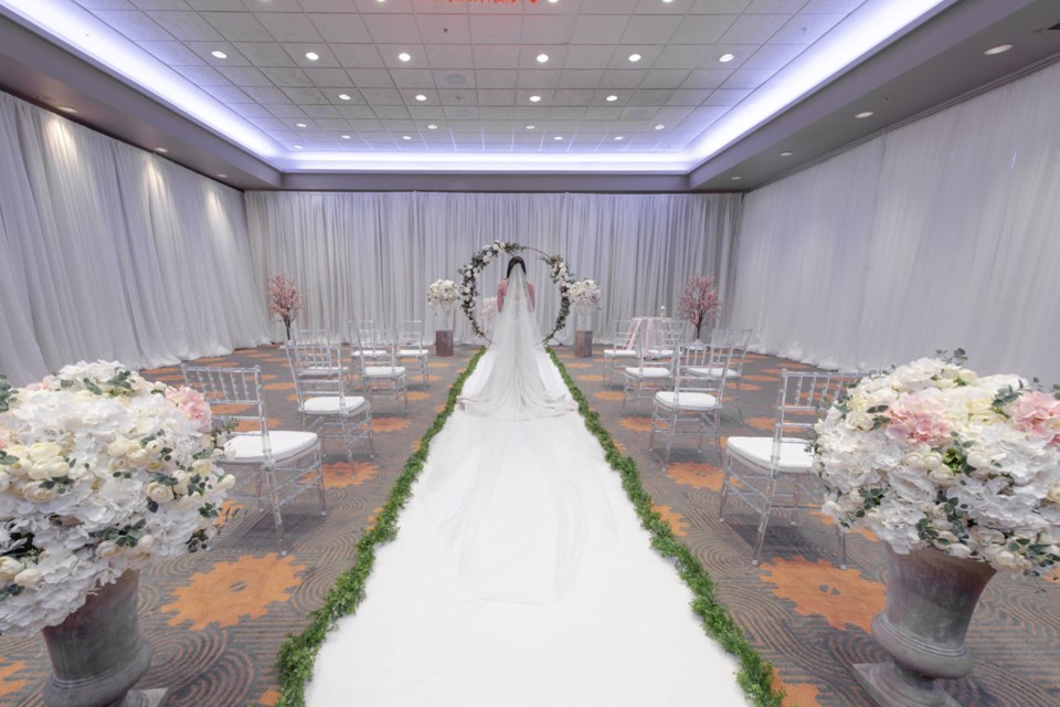 The Executive Hotel Vancouver Airport has teamed up with two event agencies to offer "pop-up" weddings