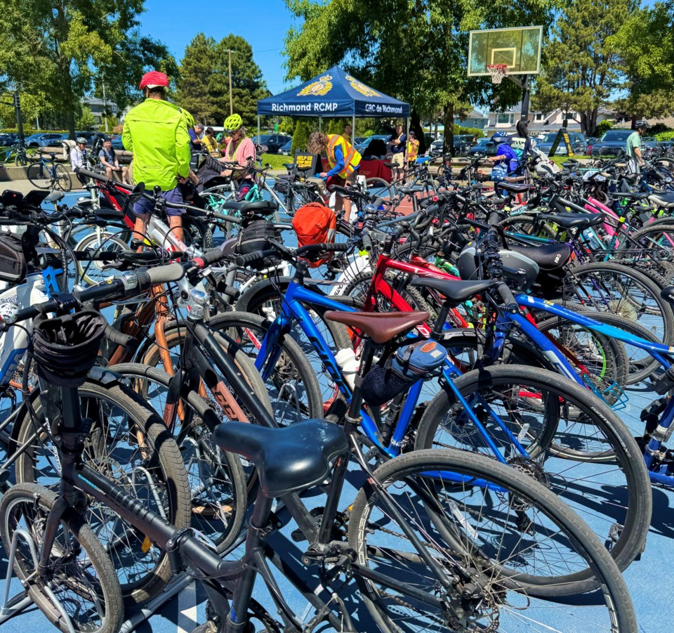 allisa-ritchie-city-sponsored-biking-event-south-arm-community-centre