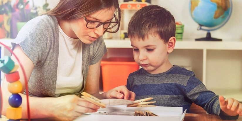 Kid learning in library