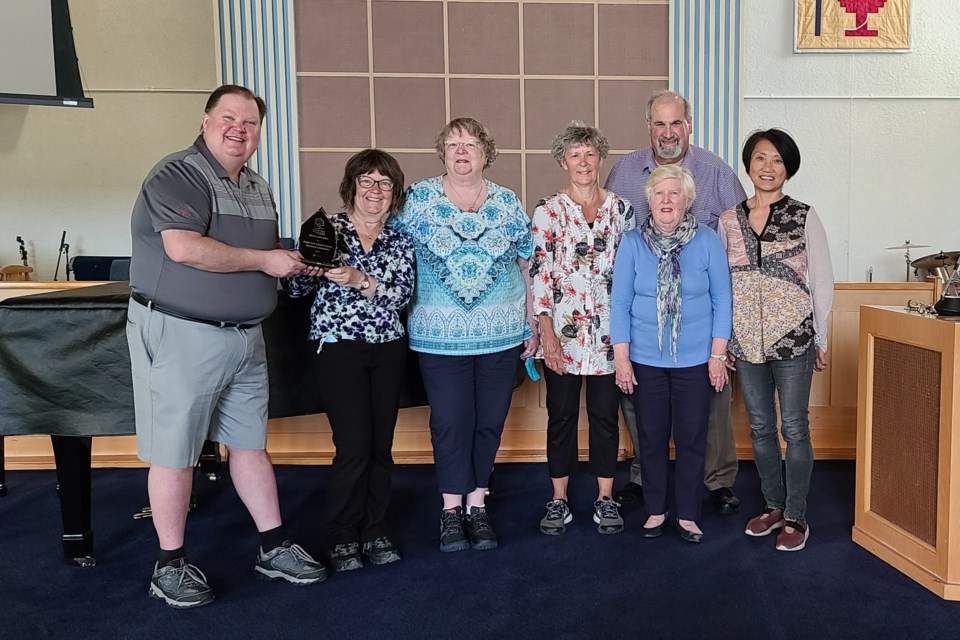 south-arm-united-church-committee