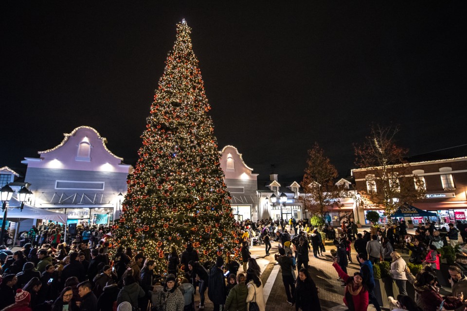 McArthurGlen Christmas Tree