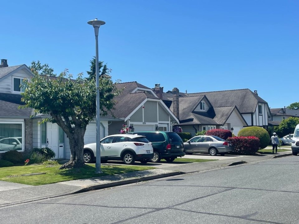 housing-steveston