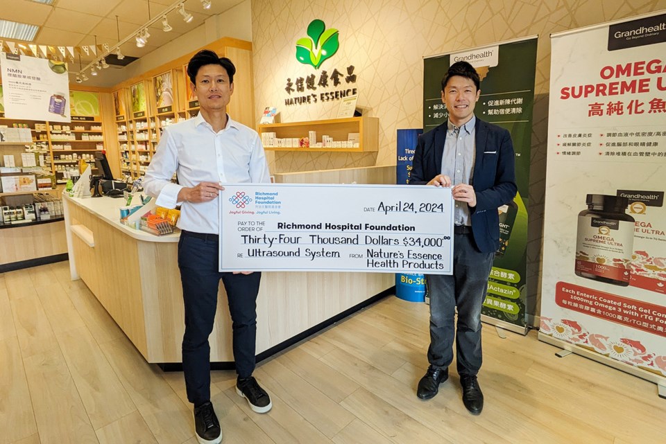 natures-essence-cheque-presentation