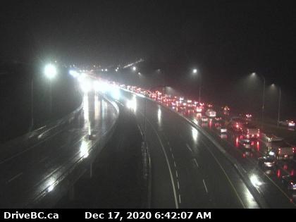 fraser alex bridge traffic incident morning vehicle thursday causing drivebc delays heavy rush causes hour