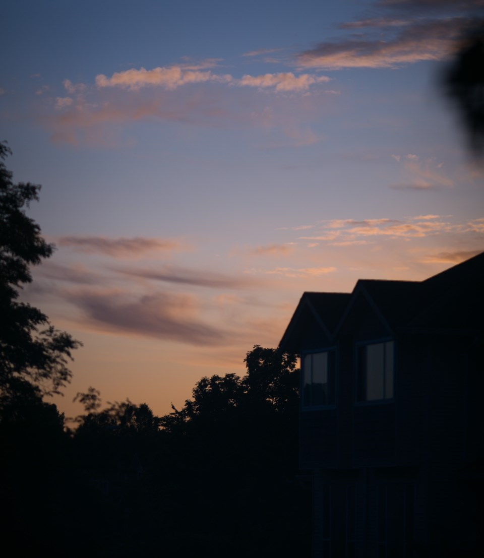 angie-tam-sunset-in-hamilton