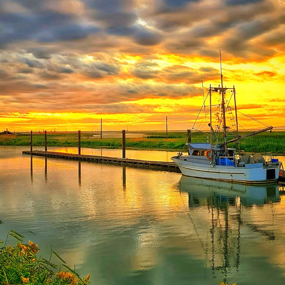Garry Point boat sunset