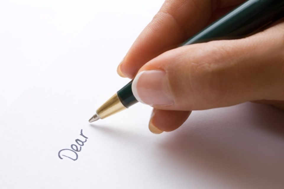 gettyimages-letter-editor