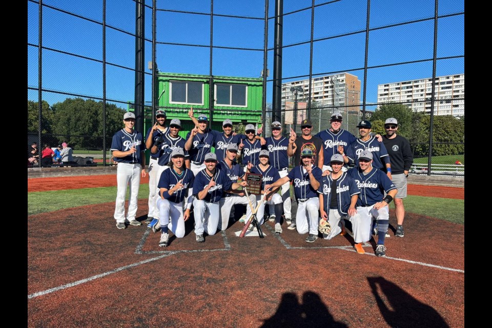 The Richmond Rainiers after winning the 30+ Division