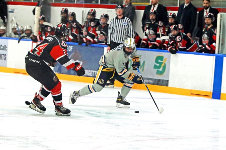 The Delta Ice Hawks evened up the playoff series against the Richmond Sockeyes with a 5-1 win on Tuesday.