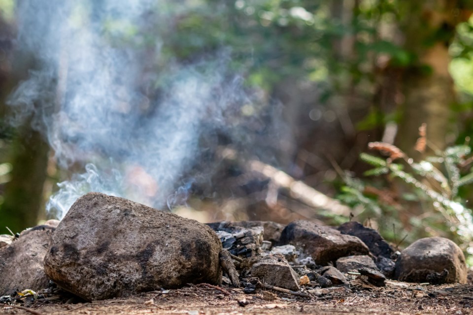 smoke campfire