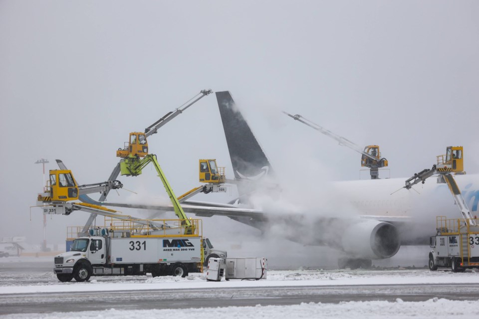 De-icing crews at work at YVR.