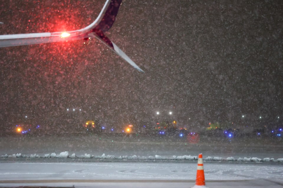 yvr-snow-feb-28