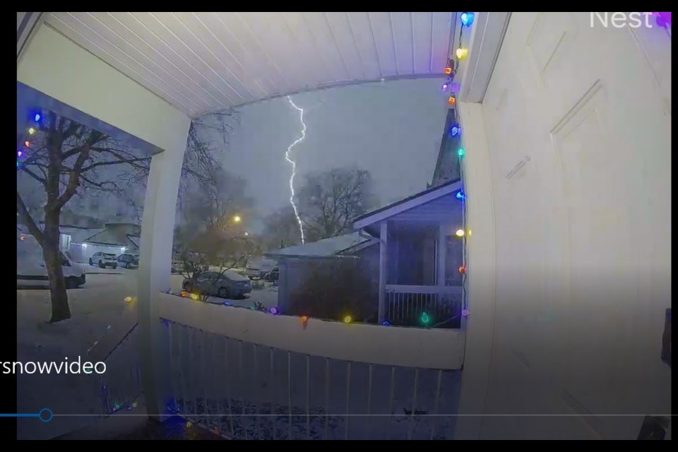 Angie Kumagai Copeland captured this dramatic moment the thundersnow lightning struck in east Richmond