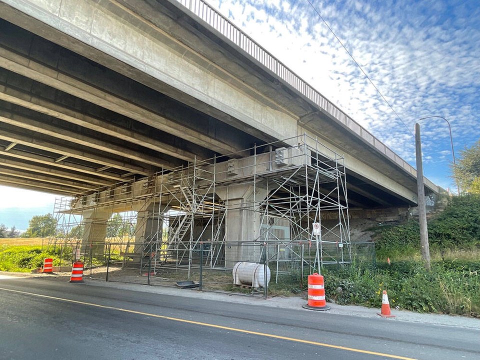 web1_knight-street-bridge