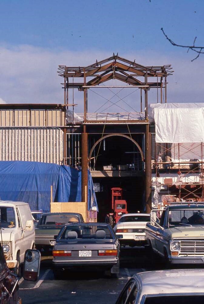 web1_richmond-centre-construction-1989