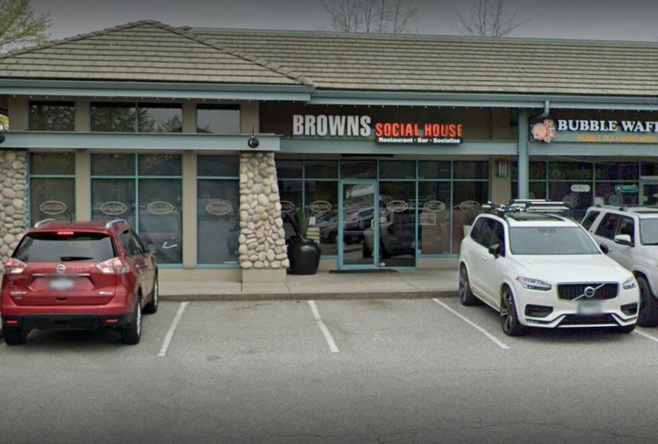 web1_brown-s-social-house