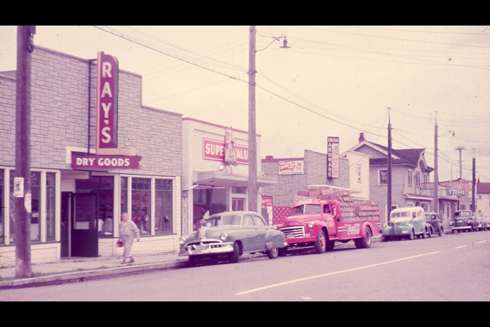 Ray’s Dry Goods was located at Moncton Street and First Avenue. City of Richmond Archives #2012 62 