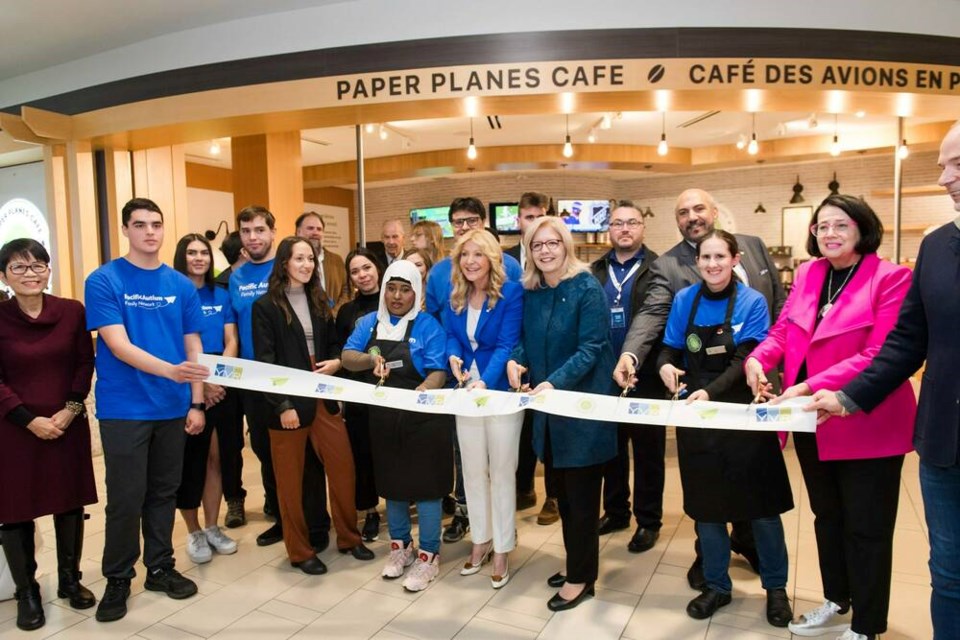Paper Planes Café ribbon cutting at Vancouver International Airport. CNW Group/Vancouver Airport Authority photo 