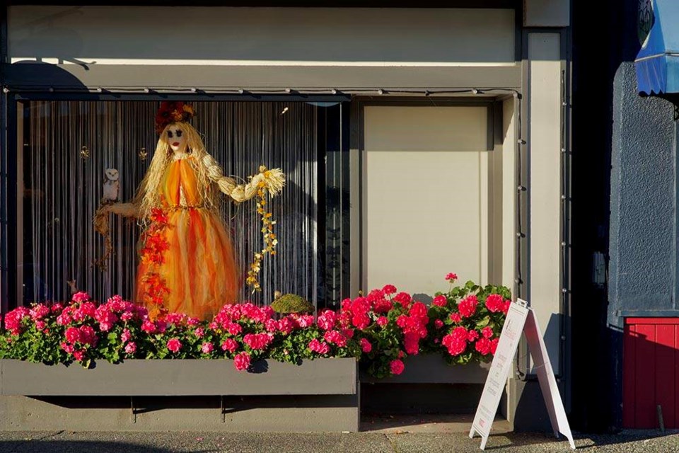 Halloween displays can be seen all around the Village of Steveston. Grant McMillan photos 