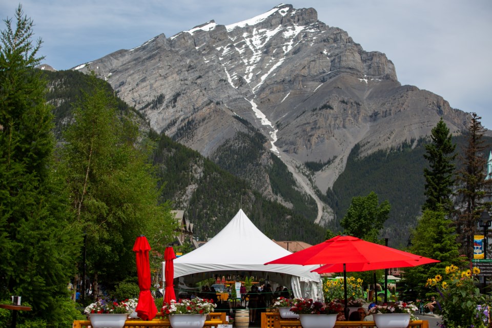 20200625 Banff Tents 0154