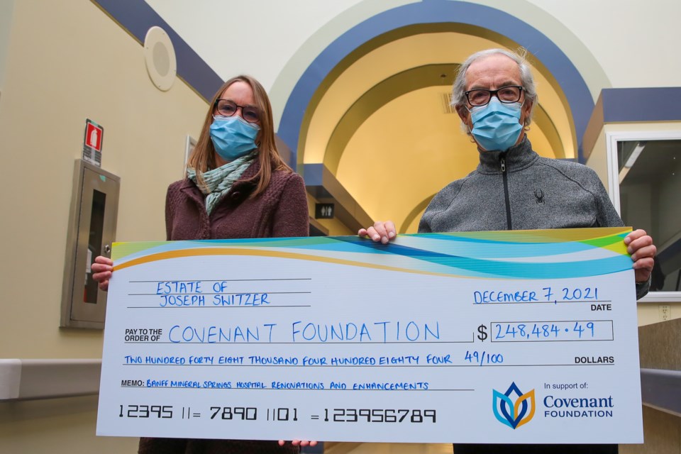 20211207 Hospital Donation 0013